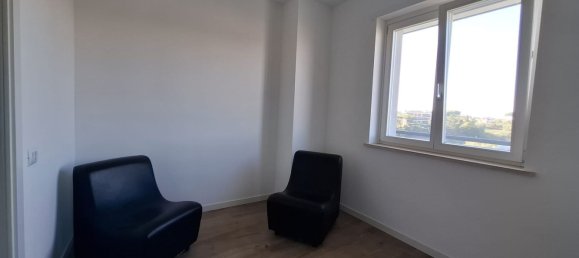 3 bedrooms Apartment in Rome, Italy No. 377780 17