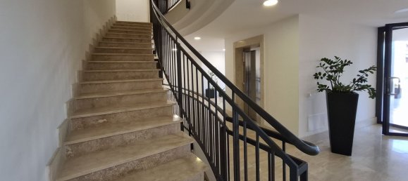 3 bedrooms Apartment in Rome, Italy No. 377780 5