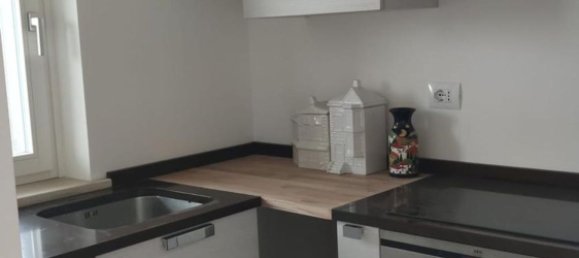 3 bedrooms Apartment in Rome, Italy No. 377780 14