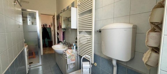 Apartamento de 2 habitaciónes en Turin, Italy No. 113504 30