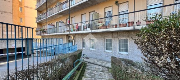 Apartamento de 2 habitaciónes en Turin, Italy No. 113504 26