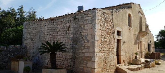 5 rooms House in Modica, Italy No. 253296 3