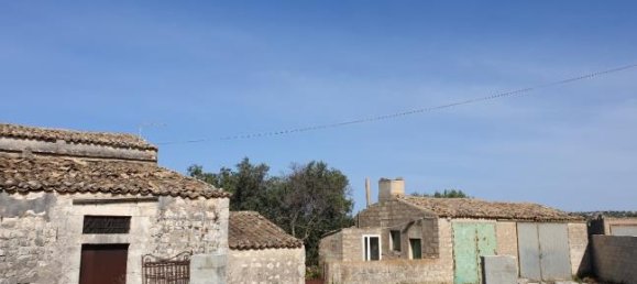 5 rooms House in Modica, Italy No. 253296 7