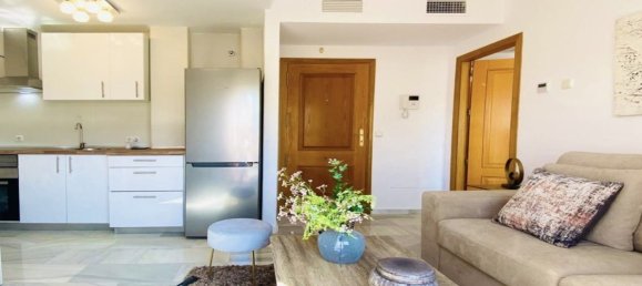 1 bedroom Penthouse in San Luis de Sabinillas, Spain No. 180307 2