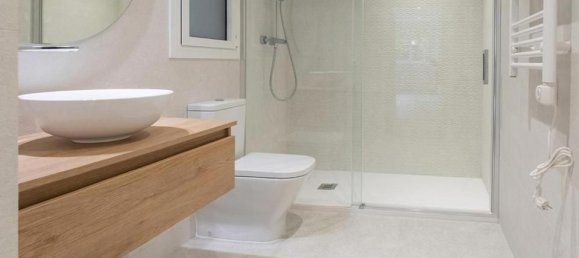 2 bedrooms Apartment in Sants-Montjuic, Spain No. 141818 23