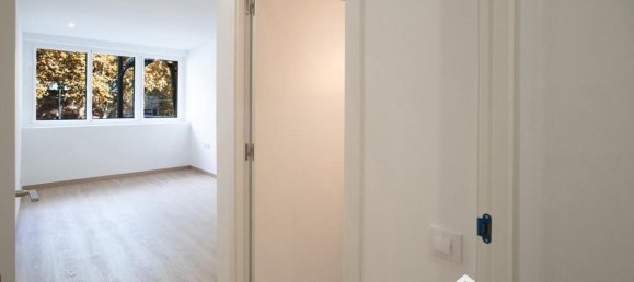 2 bedrooms Apartment in Sants-Montjuic, Spain No. 141818 24