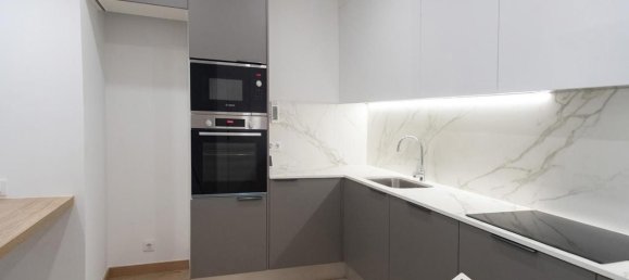 2 bedrooms Apartment in Sants-Montjuic, Spain No. 141818 13