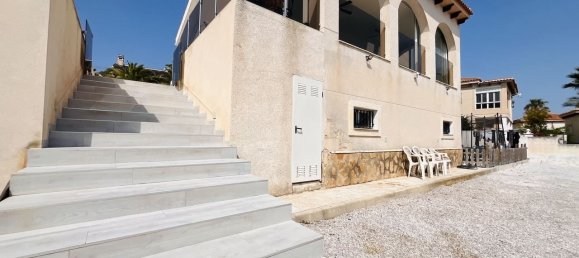 Дом с 5 спальнями в Сан-Мигель-де-Салинас, Испания № 183611 32