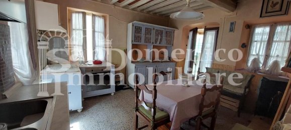 8غرفة منزل في Camaiore, Italy رقم 79966 16