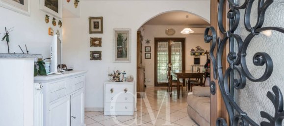 2 bedrooms Villa in Bracciano, Italy No. 92907 11