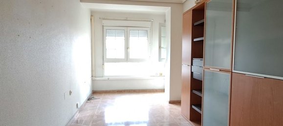 Apartamento de 5 dormitorios en Torrevieja, Spain No. 176278 4