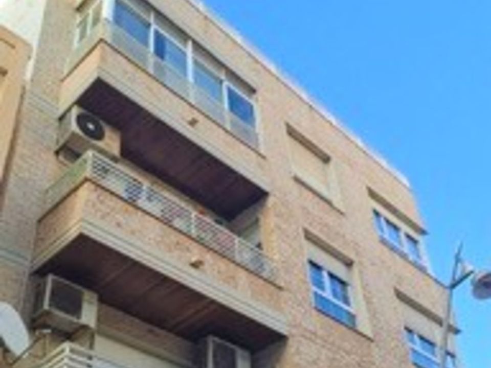 Apartamento de 5 dormitorios en Torrevieja, Spain No. 176278