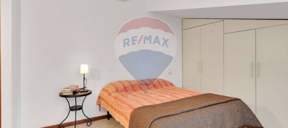 2 Schlafzimmer Penthouse in Carpiano, Italy, Nr. 358236 12