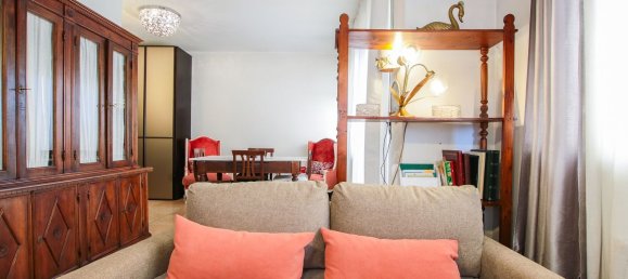 5غرفة منزل ذو طابقين في Verona, Italy رقم 276456 2