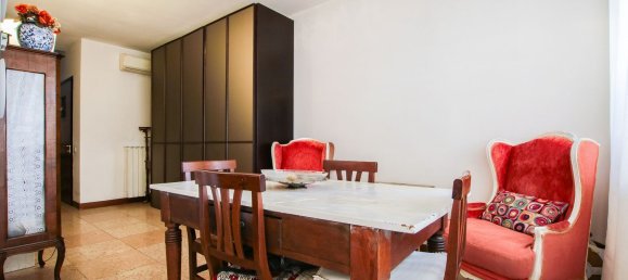 5غرفة منزل ذو طابقين في Verona, Italy رقم 276456 5