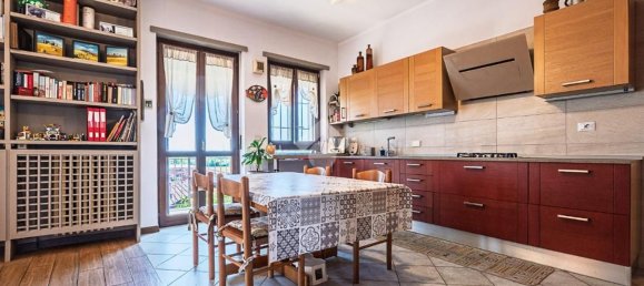 6 rooms Apartment in San Gillio, Italy No. 289942 11