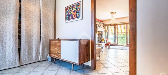 6 rooms Apartment in San Gillio, Italy No. 289942 4