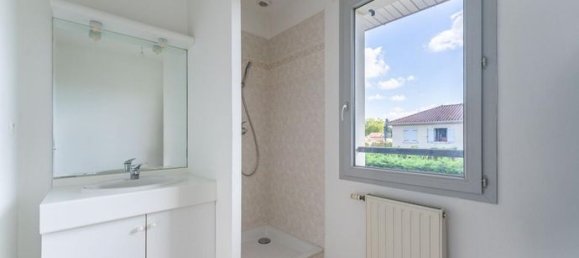 4 غرف نوم منزل في Rillieux-la-Pape, France رقم 289703 14