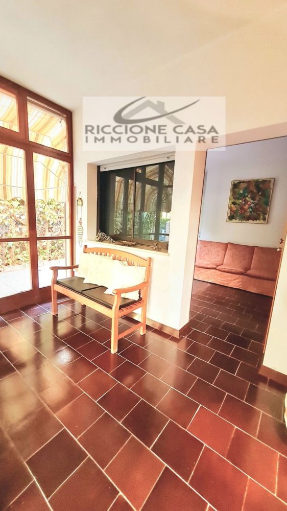 9 rooms House in Riccione, Italy No. 82075