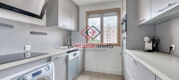 Квартира с 4 спальнями в Нёйи-сюр-Марн, Франция № 311203 3