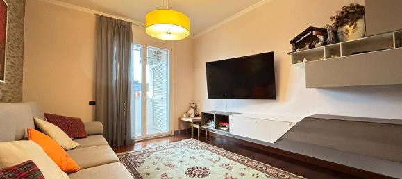 Квартира с 4 комнатами в Казерта, Италия № 149104 15