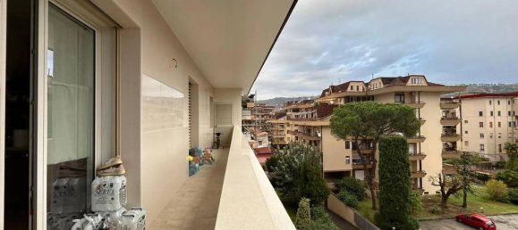 Квартира с 4 комнатами в Казерта, Италия № 149104 27