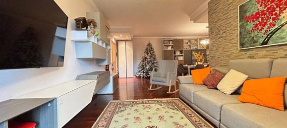 Квартира с 4 комнатами в Казерта, Италия № 149104 11