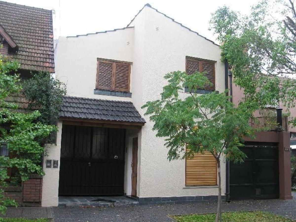 3 bedrooms House in Moron, Argentina No. 63982