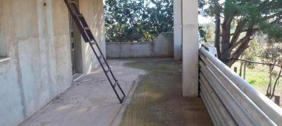 7 rooms House in Vittoria, Italy No. 200024 6