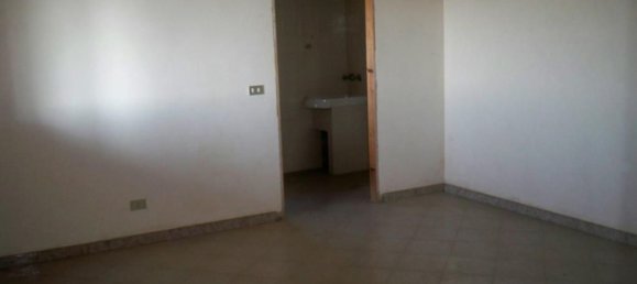 7 rooms House in Vittoria, Italy No. 200024 8