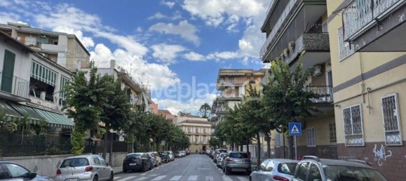 2 bedrooms Apartment in San Giorgio a Cremano, Italy No. 329732 2