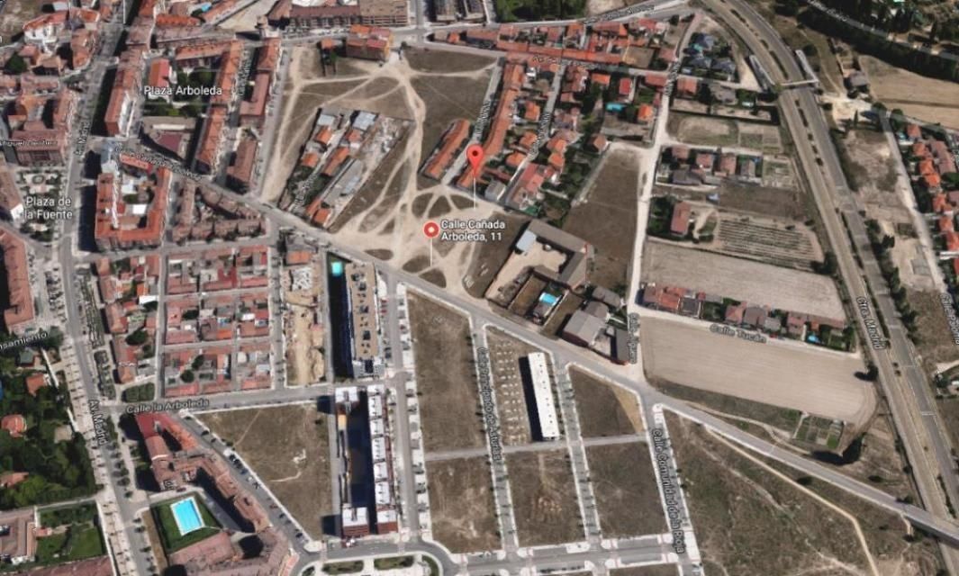  قطعة أرض في Laguna de Duero, Spain 2885متر مربع رقم 27456