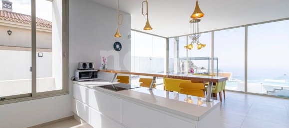 6 bedrooms Villa in Torviscas, Spain No. 13888 12