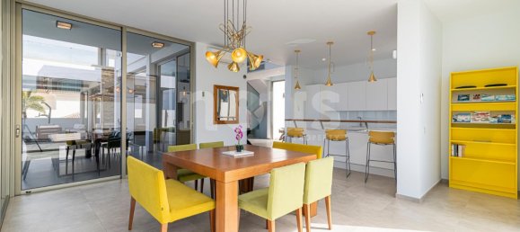 6 bedrooms Villa in Torviscas, Spain No. 13888 10