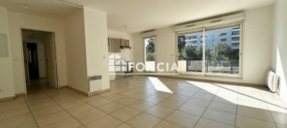 2 Schlafzimmer Wohnung in Marseille, France, Nr. 284803 3