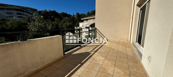 2 Schlafzimmer Wohnung in Marseille, France, Nr. 284803 2