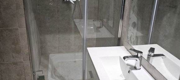 5 غرف نوم منزل في Vila Nova de Gaia, Portugal رقم 16747 16