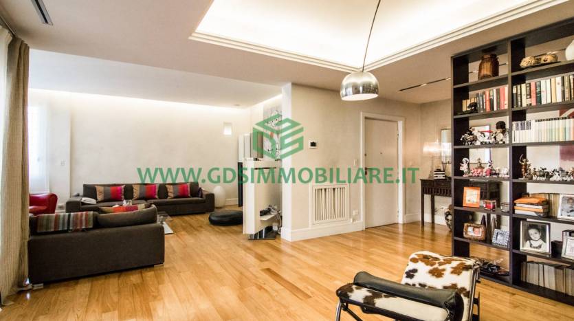 Apartamento T4 em Rome, Italy N.º 60529