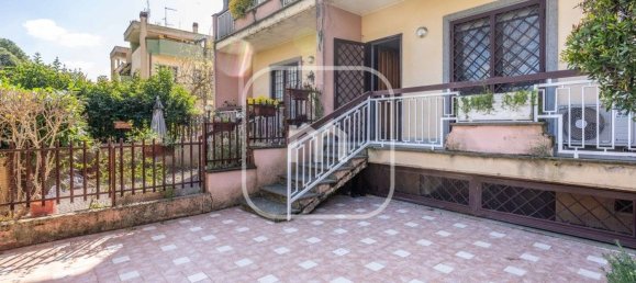 Дом с 5 комнатами в Рим, Италия № 8692 2