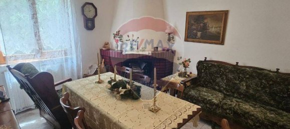 4 bedrooms House in Morcone, Italy No. 270464 21