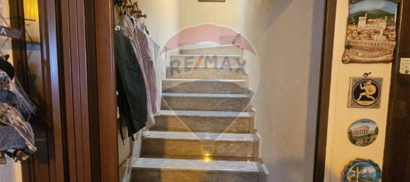 4 bedrooms House in Morcone, Italy No. 270464 18