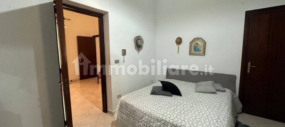 Квартира с 2 спальнями в Палермо, Италия № 69528 13