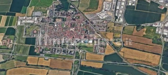 1-Zimmer Garage in Locate di Triulzi, Italy, Nr. 310209 12