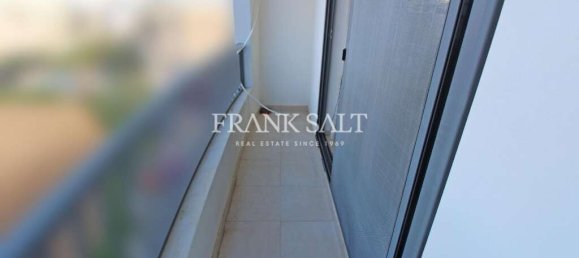 Apartamento T3 em Zabbar, Malta N.º 2572 12