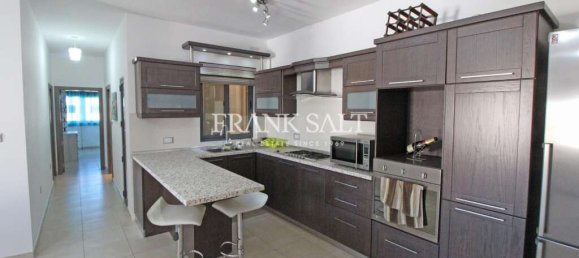 Apartamento T3 em Zabbar, Malta N.º 2572 2