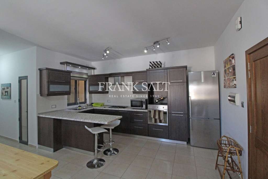 Apartamento T3 em Zabbar, Malta N.º 2572