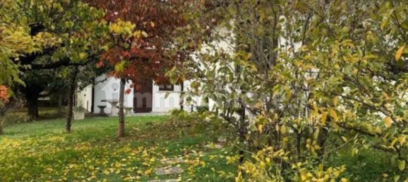 Villa T8 em Argenta, Italy N.º 223917 3