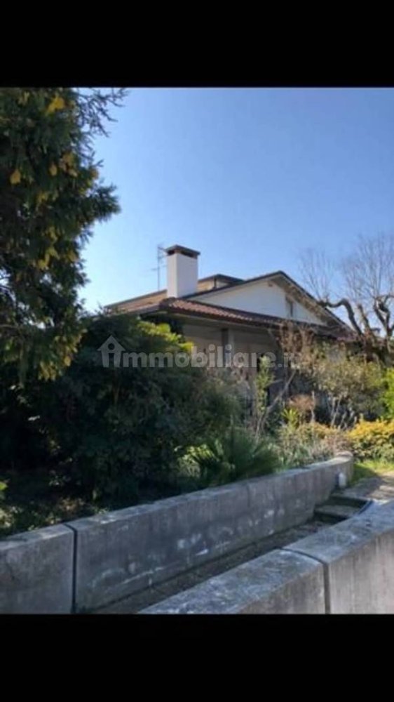 Villa T8 em Argenta, Italy N.º 223917
