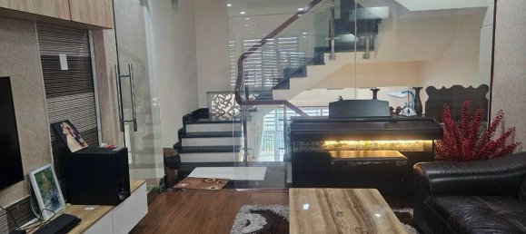 Таунхаус 60м² в Район 7, Вьетнам № 15777 3