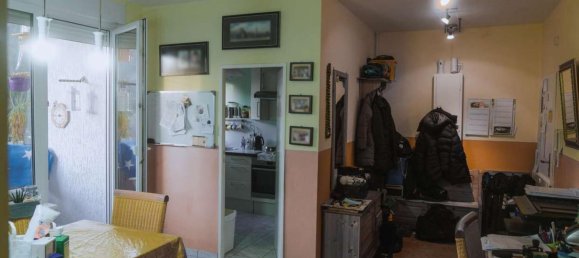 Квартира с 3 комнатами в Лихтерфельде, Германия № 30590 5